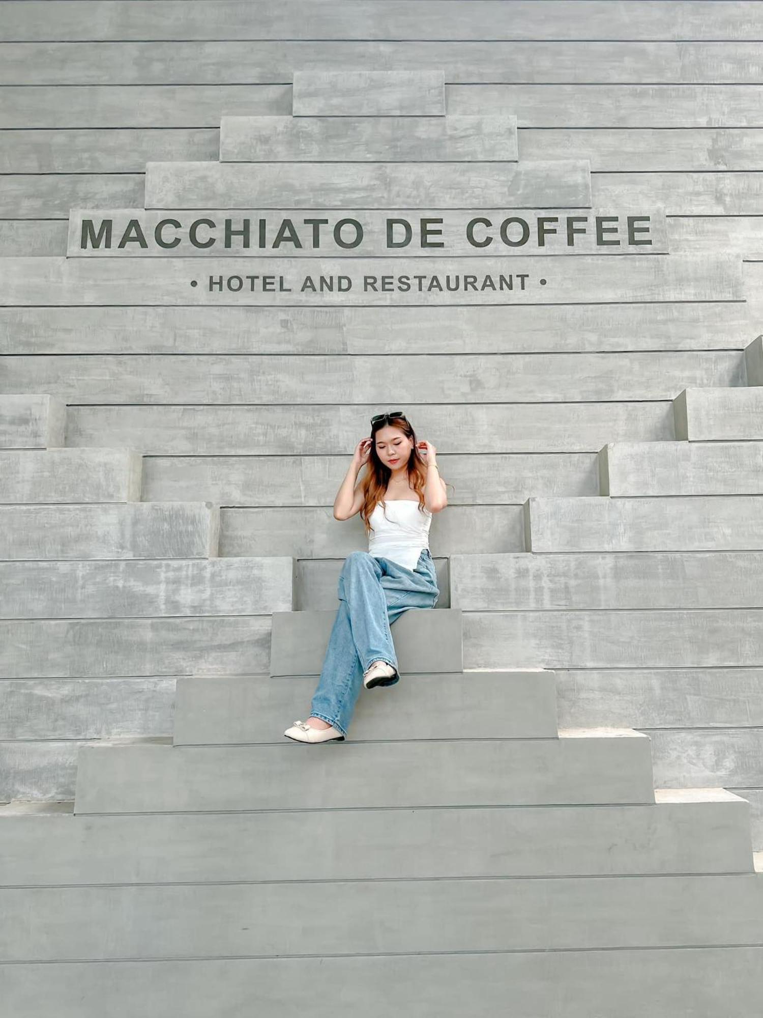 Macchiato Resort Savannakhet Opposite Thai Embassy Dış mekan fotoğraf